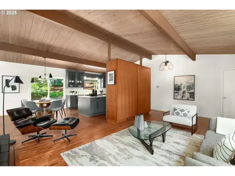 17125 Fernwood Drive Lake Oswego OR 97034