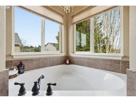 6808 NE 106th Street Vancouver WA 98686