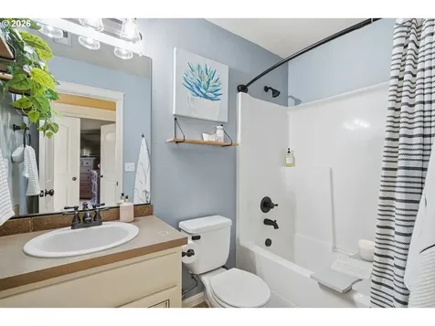 6808 NE 106th Street Vancouver WA 98686