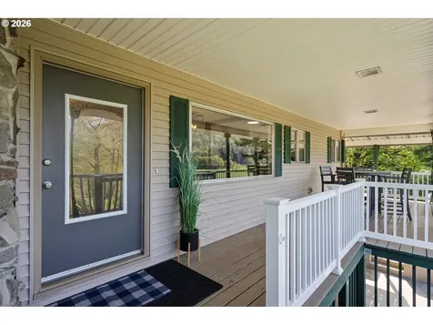 17955 Evergreen Drive Cloverdale OR 97112