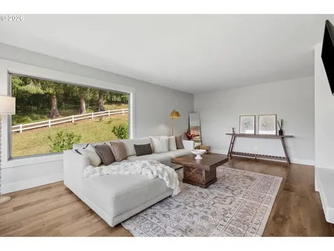 17955 Evergreen Drive Cloverdale OR 97112