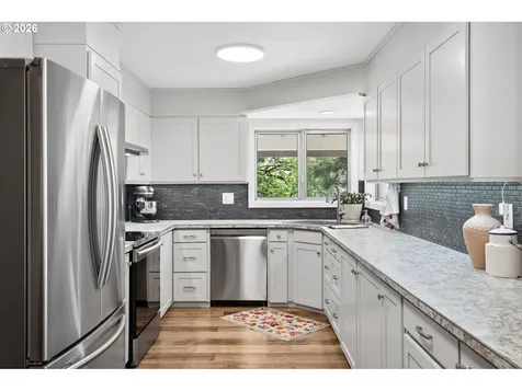 17955 Evergreen Drive Cloverdale OR 97112