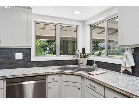 17955 Evergreen Drive Cloverdale OR 97112
