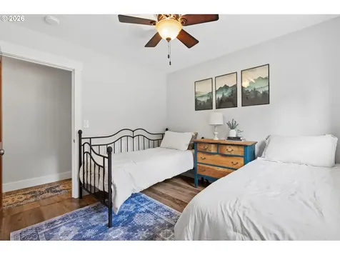 17955 Evergreen Drive Cloverdale OR 97112