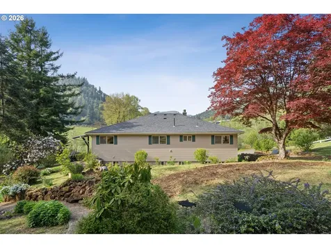 17955 Evergreen Drive Cloverdale OR 97112