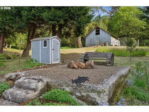 17955 Evergreen Drive Cloverdale OR 97112