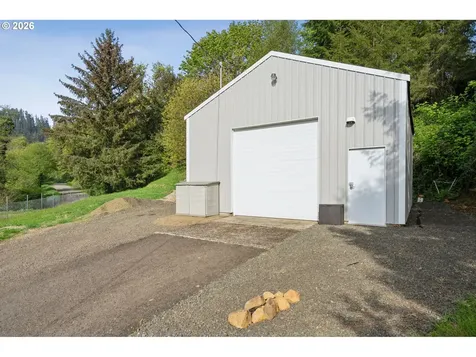17955 Evergreen Drive Cloverdale OR 97112