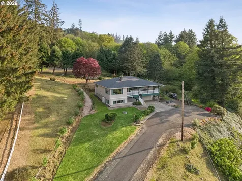 17955 Evergreen Drive Cloverdale OR 97112