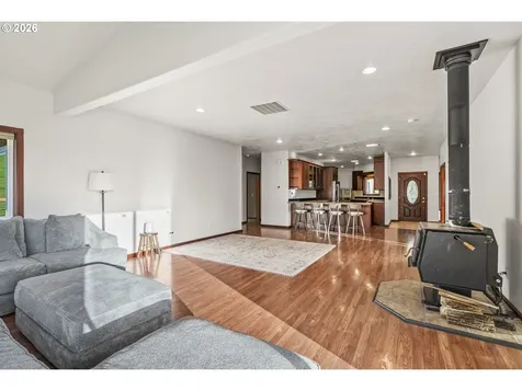 303 Shadow Mountain Road Silver Lake WA 98645