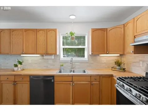 550 SW B Avenue Corvallis OR 97333