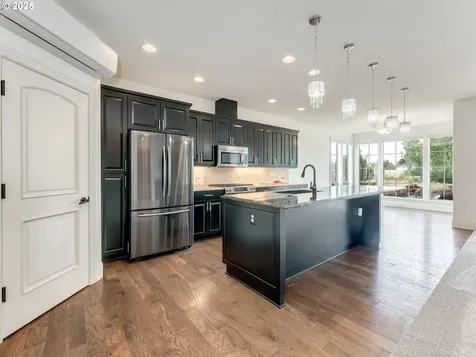421 N Helens View Drive Ridgefield WA 98642