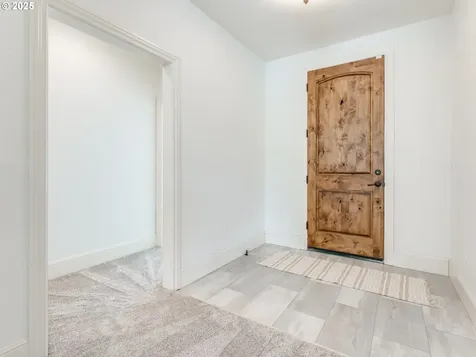 421 N Helens View Drive Ridgefield WA 98642