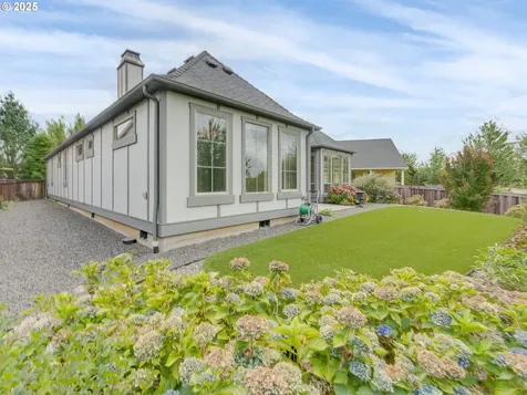 421 N Helens View Drive Ridgefield WA 98642