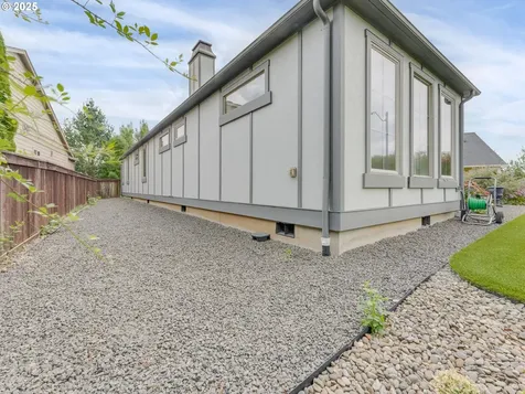 421 N Helens View Drive Ridgefield WA 98642