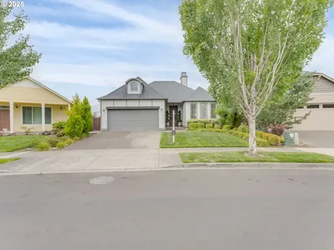 421 N Helens View Drive Ridgefield WA 98642