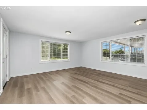 407 S 2nd Avenue Rockaway Beach OR 97136