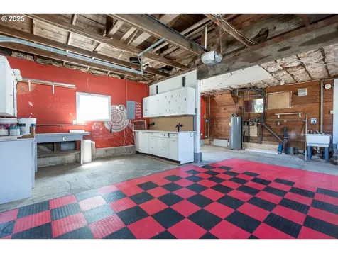 407 S 2nd Avenue Rockaway Beach OR 97136