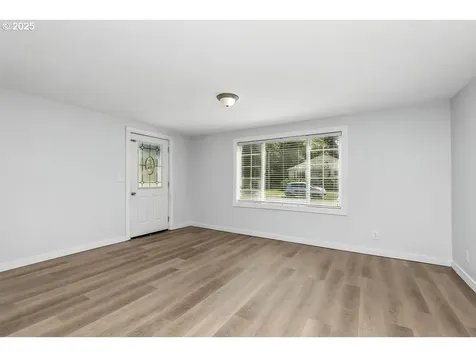 407 S 2nd Avenue Rockaway Beach OR 97136
