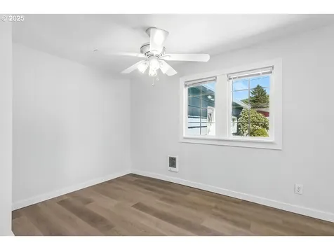 407 S 2nd Avenue Rockaway Beach OR 97136