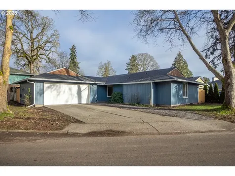 243 NE Hyde Circle Hillsboro OR 97124