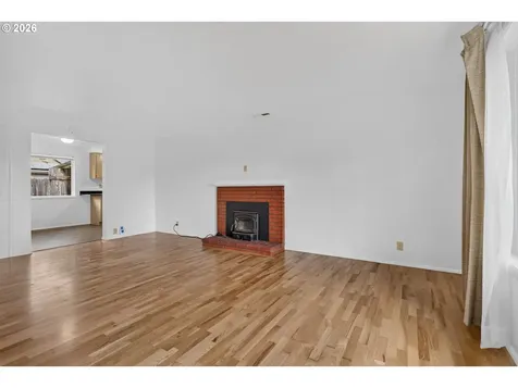 447 Maxwell Road Eugene OR 97404