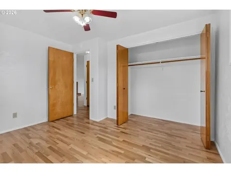 447 Maxwell Road Eugene OR 97404