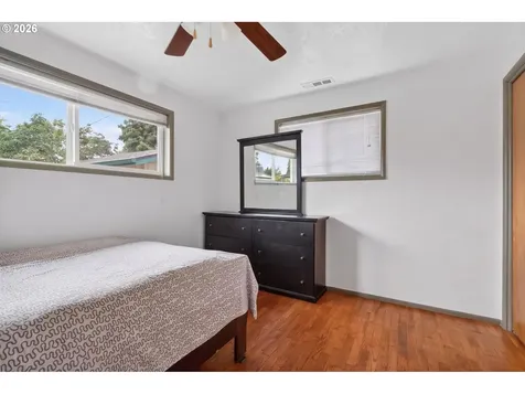 447 Maxwell Road Eugene OR 97404