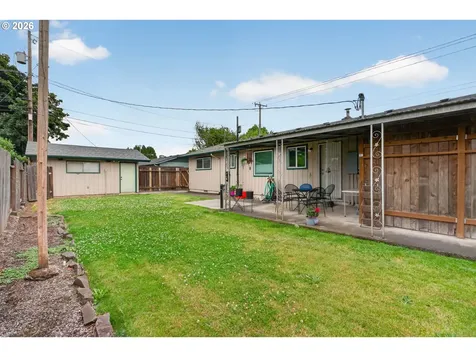 447 Maxwell Road Eugene OR 97404