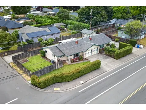447 Maxwell Road Eugene OR 97404