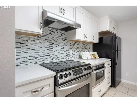 11510 SW Crown Drive King City OR 97224