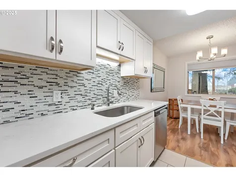 11510 SW Crown Drive King City OR 97224