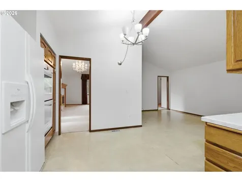 7250 SW 28th Court Beaverton OR 97008
