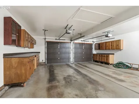 7250 SW 28th Court Beaverton OR 97008