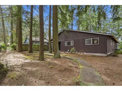 7250 SW 28th Court Beaverton OR 97008