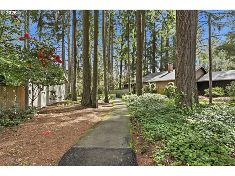 7250 SW 28th Court Beaverton OR 97008