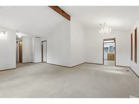 7250 SW 28th Court Beaverton OR 97008