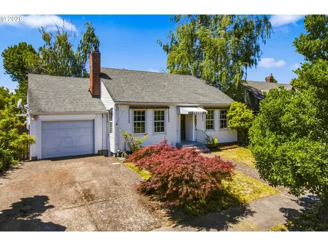 7051 N Dwight Avenue Portland OR 97203
