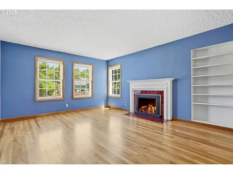 7051 N Dwight Avenue Portland OR 97203