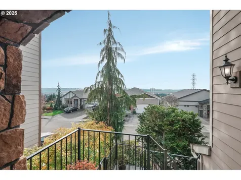 3561 Z Street Washougal WA 98671