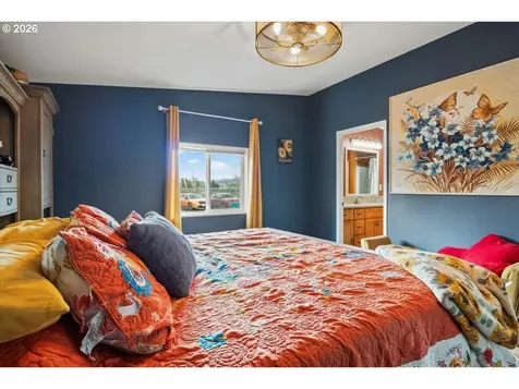 8764 SE 55th Avenue Turner OR 97392