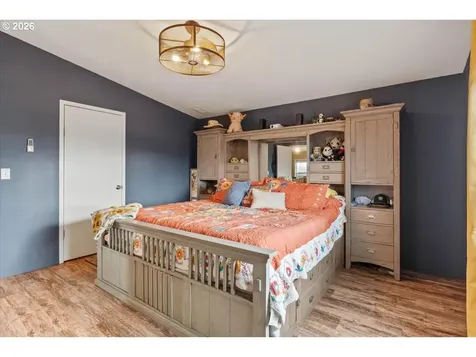 8764 SE 55th Avenue Turner OR 97392