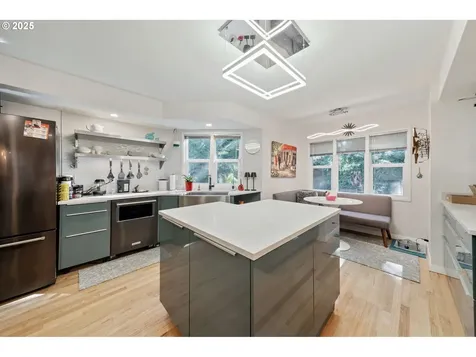 2904 SE Berkeley Place Portland OR 97202