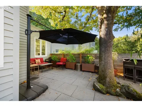 2904 SE Berkeley Place Portland OR 97202
