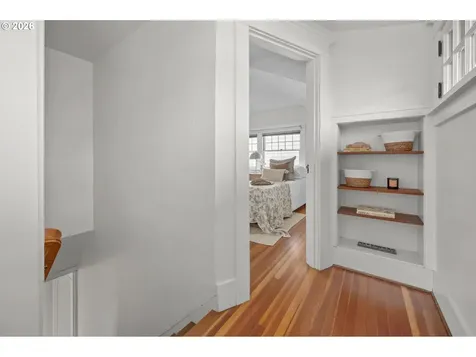 4742 NE Glisan Street Portland OR 97213