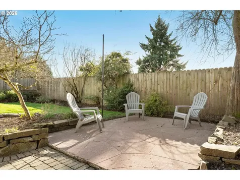 4742 NE Glisan Street Portland OR 97213