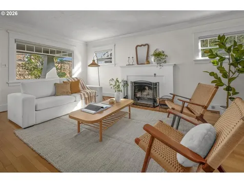 4742 NE Glisan Street Portland OR 97213
