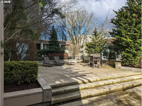 255 SW Harrison Street Portland OR 97201
