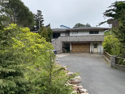 239 10th Street Port Orford OR 97465