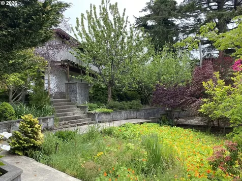 239 10th Street Port Orford OR 97465
