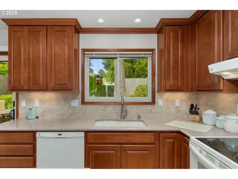 11975 SW Blakeney Street Beaverton OR 97008